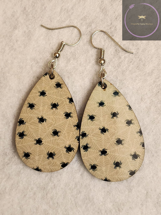 Tiny Spiders and Webs